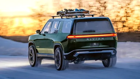 Americanii de la Rivian vor demara livrările la noul SUV electric R1S în luna august