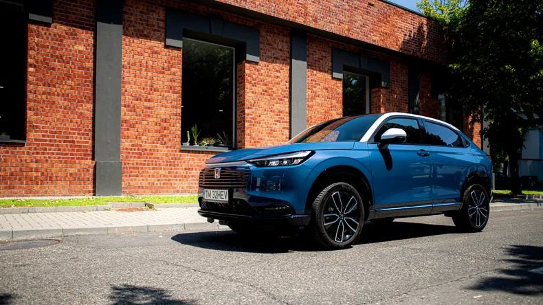 Test Drive Honda HR-V – Crossover-ul chic și economic
