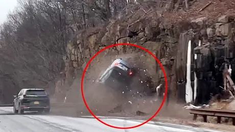 Un șofer agresiv primește ceea ce merită după mai multe manevre periculoase pe autostradă - VIDEO