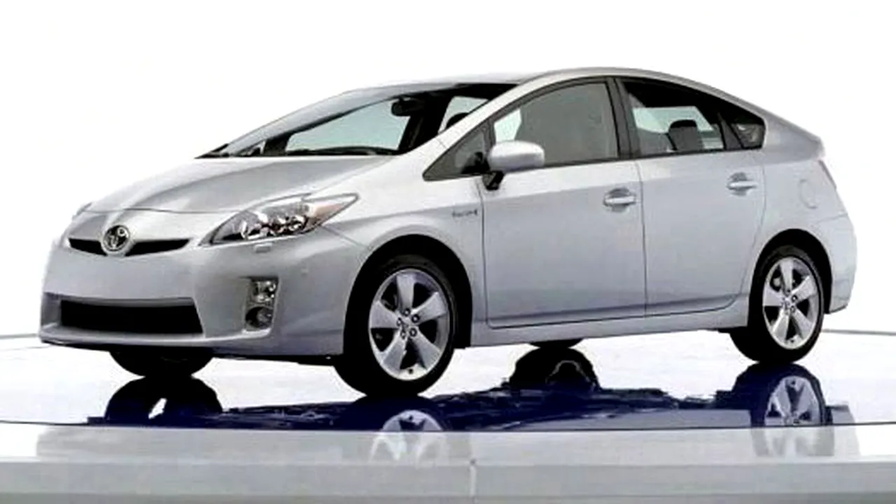 1-toyota-prius-front 