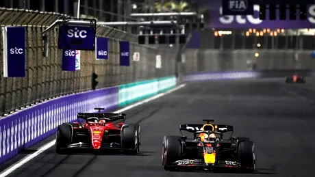 Formula 1: Verstappen câștigă în Arabia Saudită la capătul unei lupte pasionante cu Leclerc