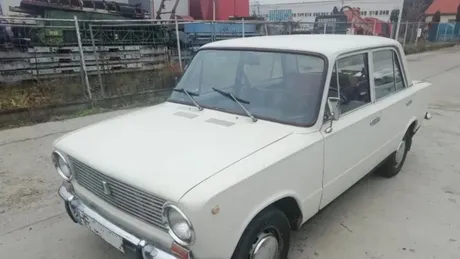 O singură Lada este de vânzare în România. Cât costă mașina veche de peste 50 de ani?