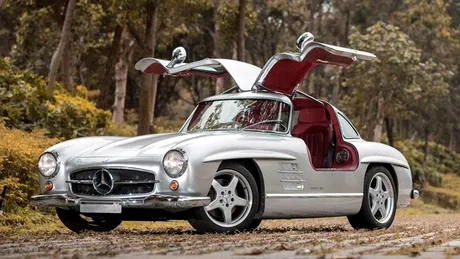 Mercedes-Benz 300 SL model 1954, o bijuterie scoasă la licitaţie