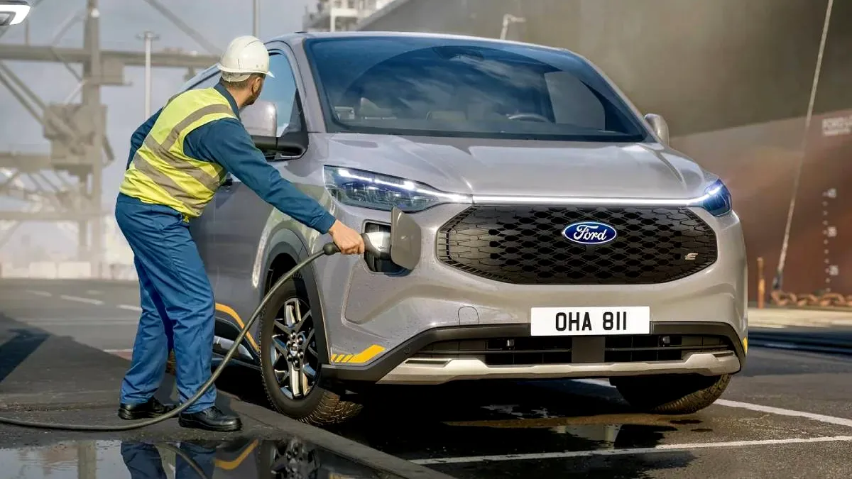Utilitara electrică Ford Transit Custom va primi o autonomie mai mare