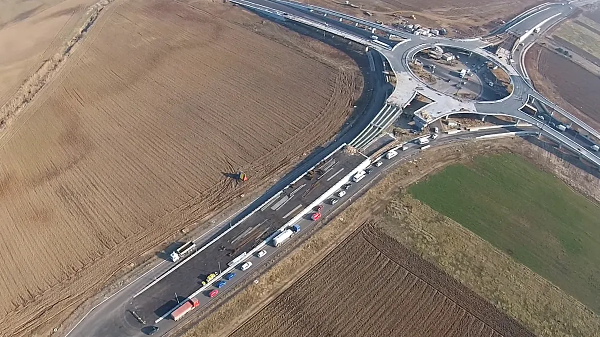 Primul sens giratoriu suspendat din România va fi inaugurat în curând - FOTO-VIDEO