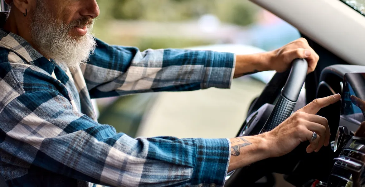 Țările UE pot scurta valabilitatea permisului de conducere. Sunt vizați toți șoferii de peste 65 de ani