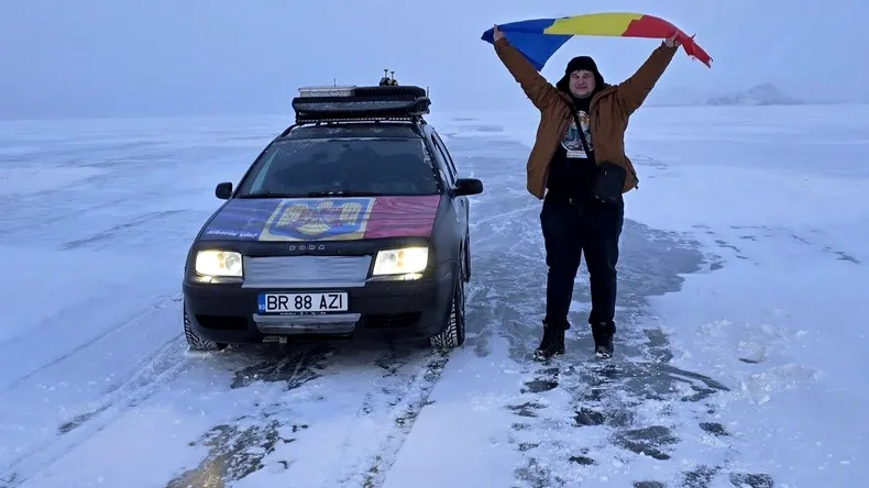 Expediție până în Siberia cu… un Volkswagen Bora. Un brăilean a condus break-ul vechi de 26 de ani pe lacul Baikal