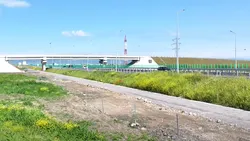 Video – Șoferii sunt avertizați să nu circule pe drumurile tehnologice ale Autostrăzii A7. DRDP anunță controale și plângeri la Poliție