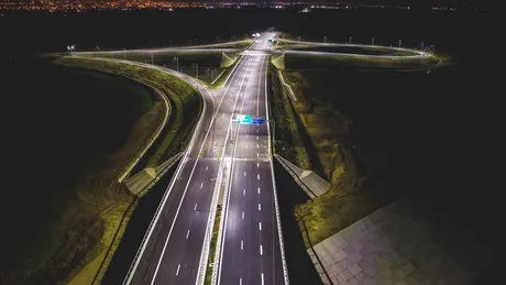 Câți kilometri de autostradă va inaugura România în 2021?
