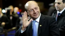 O însoțitoare de zbor îl dă de gol pe Traian Băsescu. Ce ar fi făcut în avion