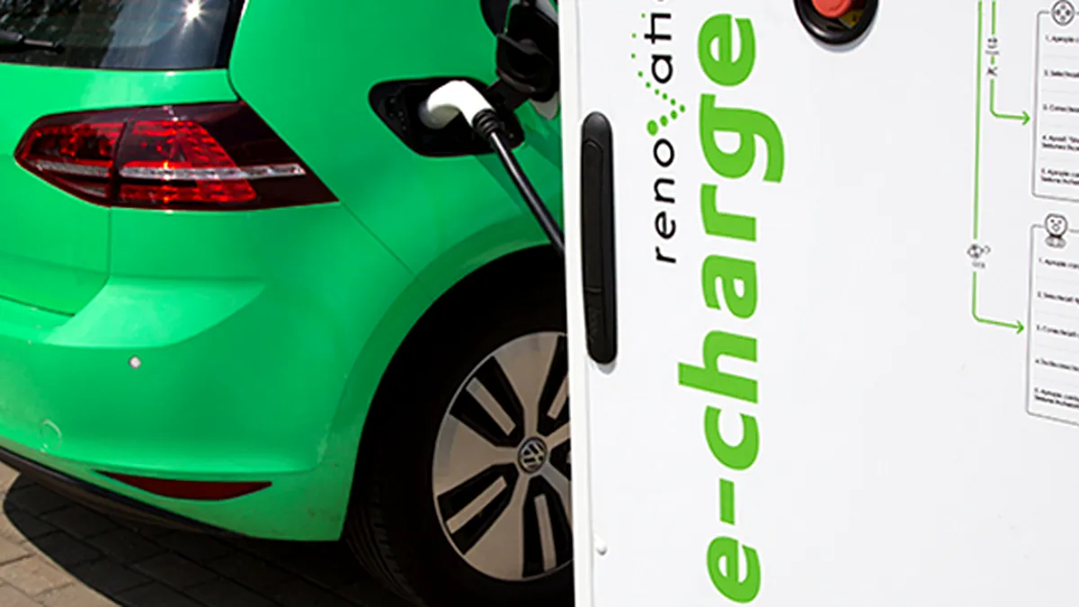 Se deschide o nouă staţie de încărcare pentru maşini electrice în Bucureşti 