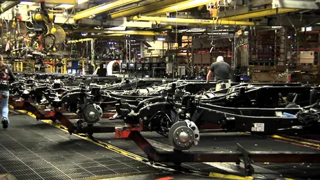 UE îndeamnă producătorii de automobile să adopte un comportament 