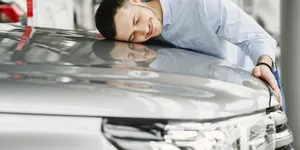 Mașină nouă la prețul de 1.000 de dolari? Un miliardar crede că automobilele vor ajunge să coste foarte puțin, în timpul vieții noastre