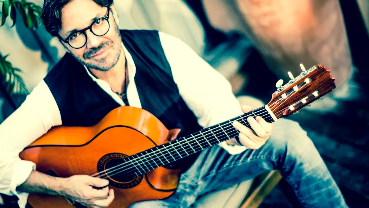 27 septembrie 2023 - Concert AL DI MEOLA acoustic Trio la Arenele Romane