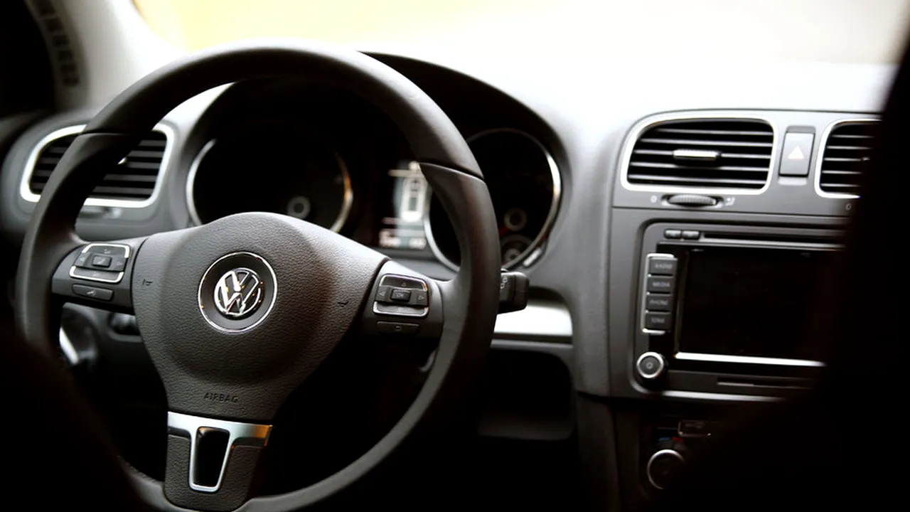 501-vw-golf-6-vs-vw-golf-5-11 