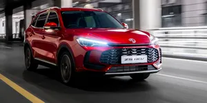 Producătorii auto din China accelerează pe piețele europene. Ce se întâmplă cu mărcile de tradiție?