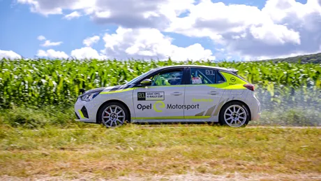 Opel și DMSB dezvoltă un nou concept de siguranță pentru cupa ADAC Opel e-Rally