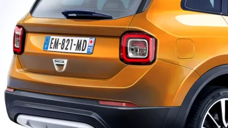 Dacia Duster 2017 e altă maşină, are 7 locuri şi cutie automată.