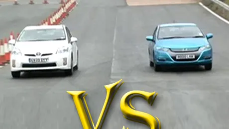 Toyota Prius vs Honda Insight pe circuit