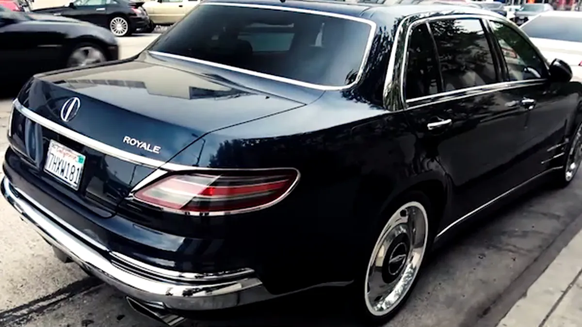 ProMotor NEWS: Mercedes-ul fantomă. Costă fără număr, n-are număr şi proprietar, nu se ştie cine l-a făcut