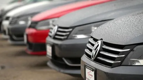 370.000 de automobile diesel Volkswagen ar putea fi rechemate în service. Sunt vizate motoarele de 1.2 litri