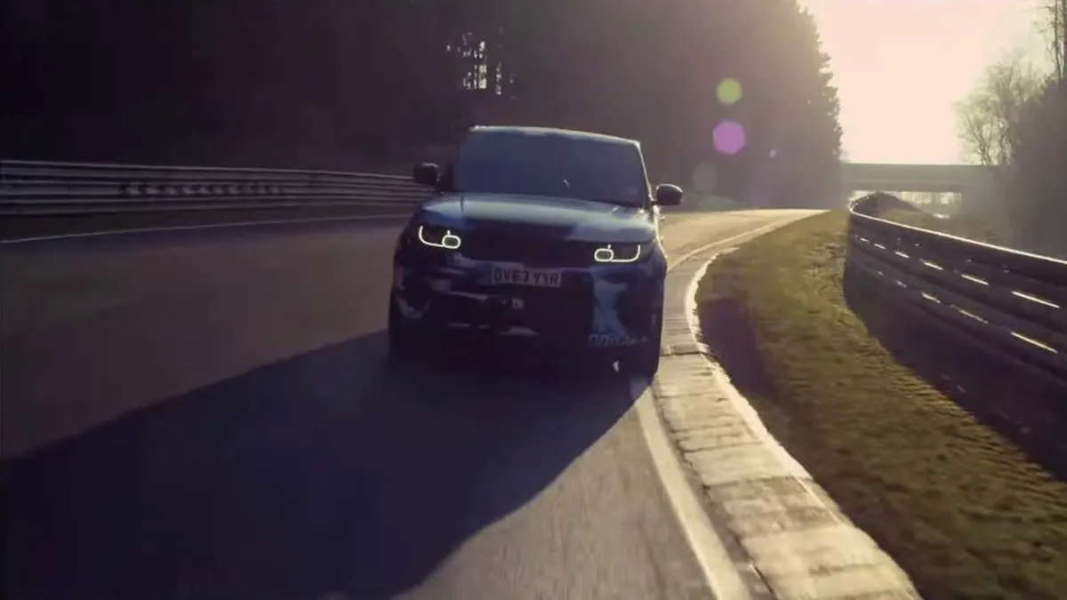 Range Rover Sport SVR, recordman pe Nürburgring. Porsche, tu muţi!