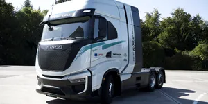 Iveco și Toyota lucrează la un camion cu pilă de combustie pe hidrogen pe bani europeni. Promit o autonomie de peste 900 de kilometri