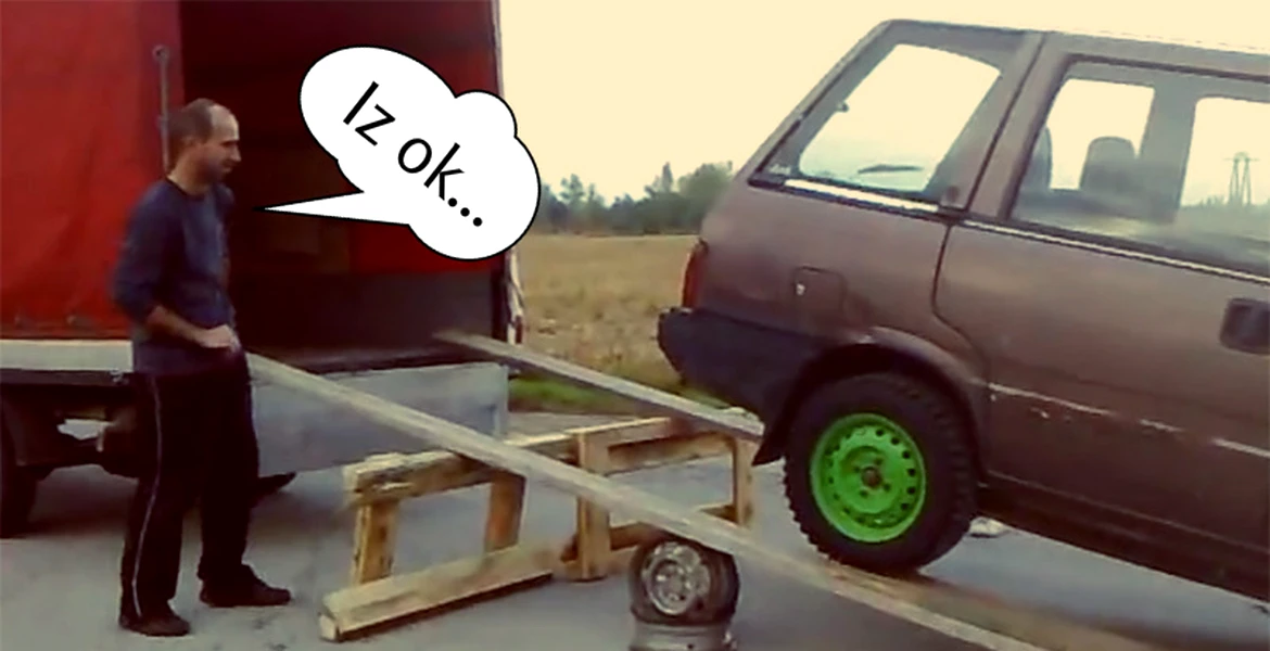 VIDEO: Cum să nu încarci o maşină în bena unei alte maşini