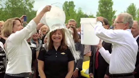Ice Bucket Challenge, ediţia auto: Mary Barra, CEO General Motors