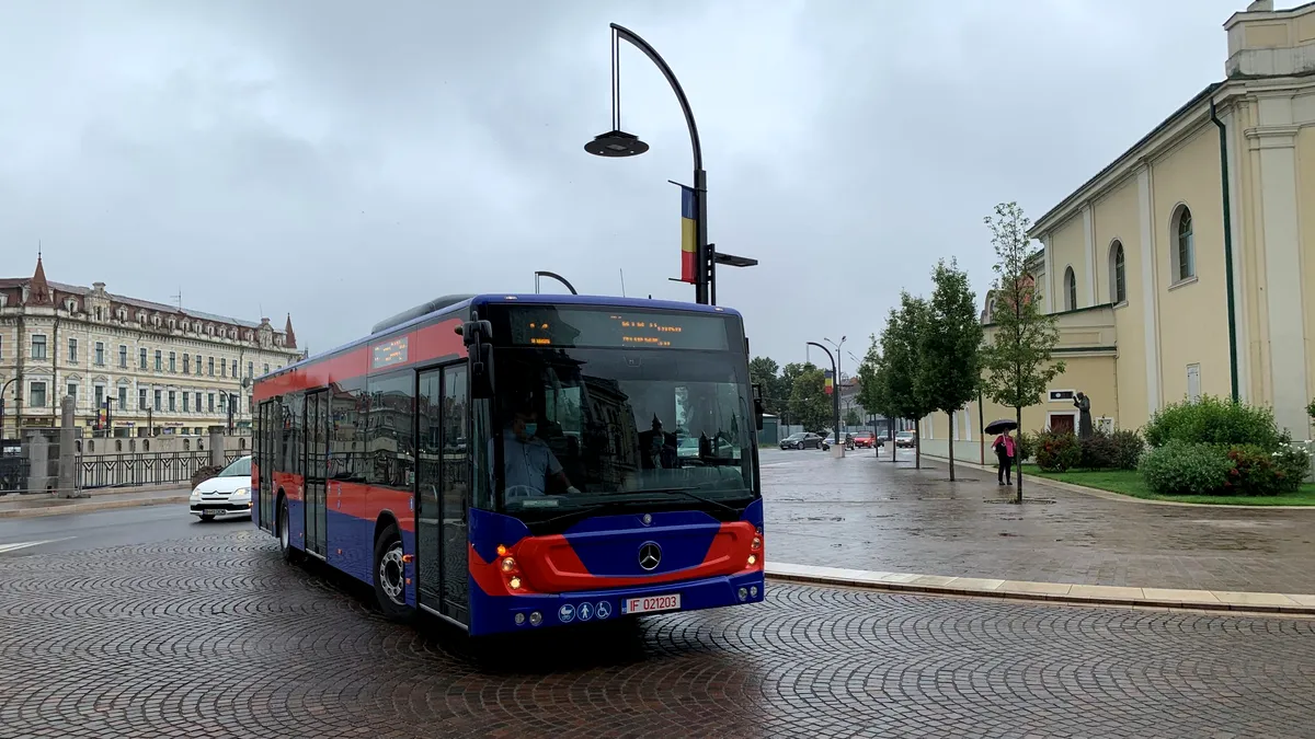 Cum arată noile autobuze Mercedes care vor circula în Oradea?