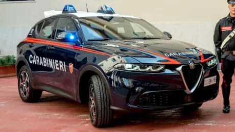 Alfa Romeo va livra 400 de exemplare Tonale către carabinierii din Italia