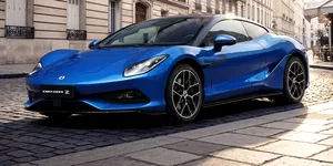 <span class='prepend'>Foto |</span> Denza lansează supercar-ul electric Z în trei versiuni. Peste 1.600 de cai putere și 0-100 km/h în sub 2 secunde