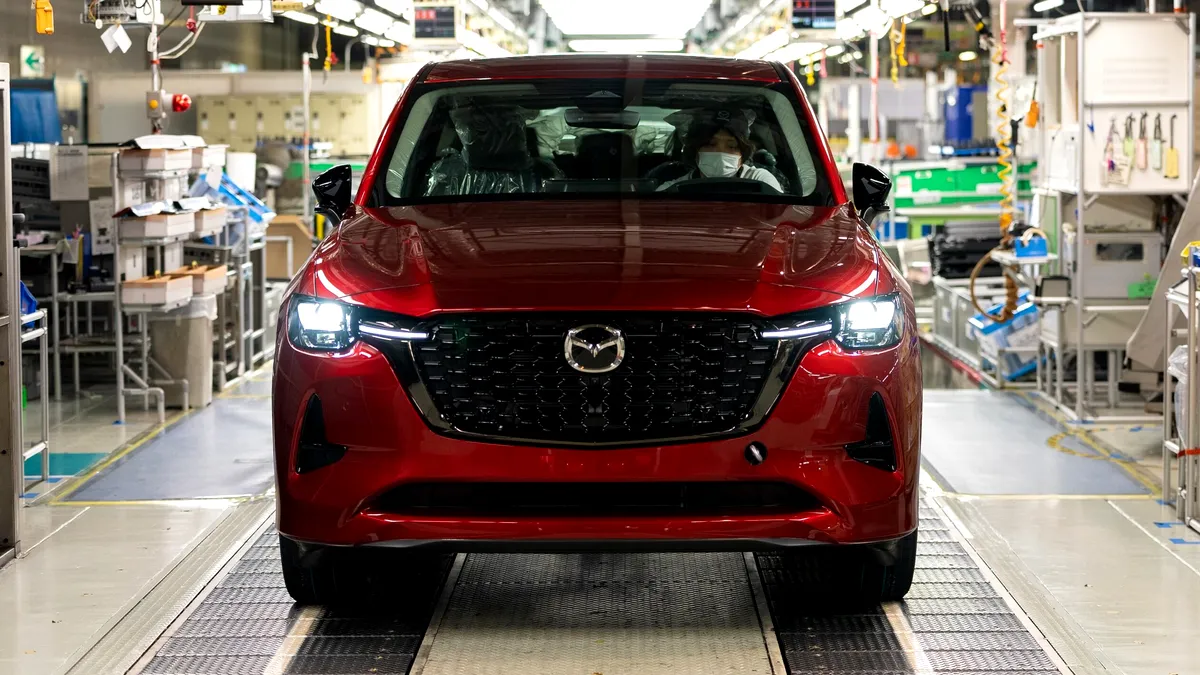 Mazda și-a propus ca până în 2035 fabricile sale să aibă amprentă neutră de carbon