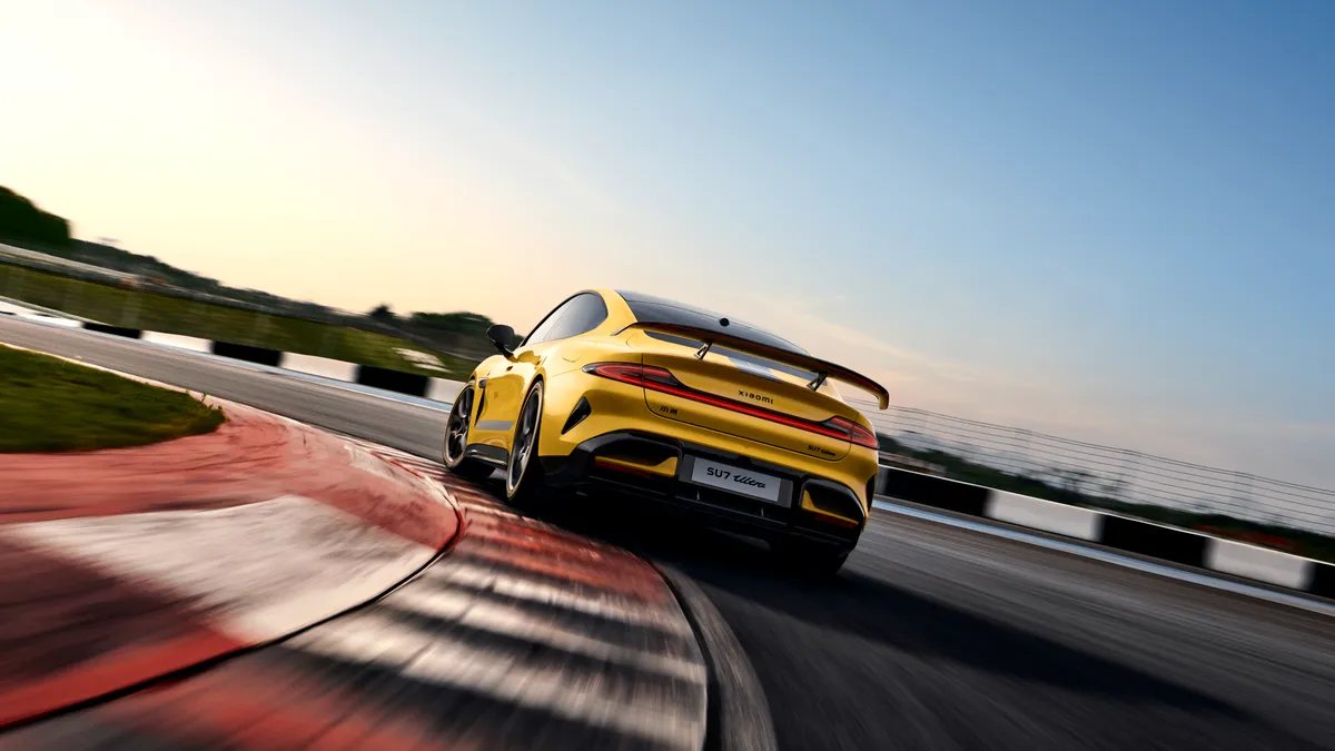 Xiaomi doboară recordul lui Porsche Taycan pe Nurburgring. Lansează o mașină electrică de 1.500 CP - VIDEO