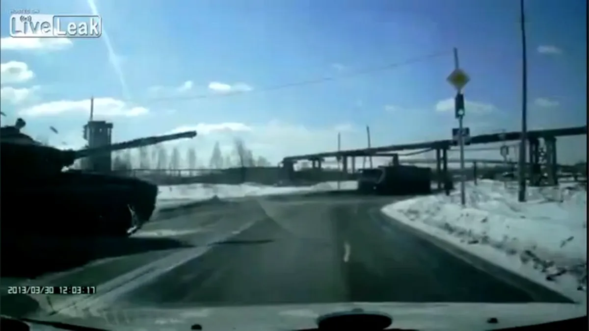 Cu tancul pe şosea în Rusia. Partea a II-a. VIDEO