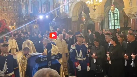 Ce s-a întâmplat în interiorul bisericii la slujba pentru Mircea Lucescu: „Doar la Roma am mai văzut așa ceva”