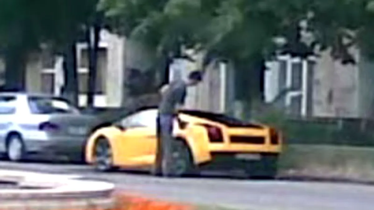 Lamborghini Gallardo spălat în Bucureşti