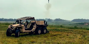 Un „buggy” letal: Pușcașii marini americani achiziționează sisteme Scorpion Light echipate cu mortiere