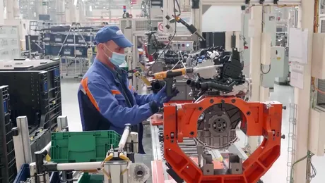 Ford caută mii de mecanici auto și oferă salarii de peste 120.000 $, dar nimeni nu e interesat