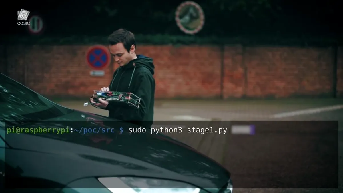Gone in 90 seconds: Cum se fură o Tesla Model X folosind o vulnerabilitate Bluetooth - VIDEO