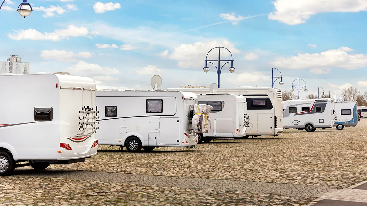Festivalul locuințelor mobile va avea loc la Râșnov. Este primul de acest fel din Europa de Est