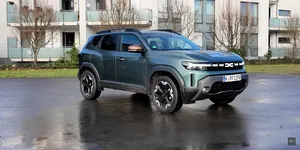 Dacia Duster III, testată pe Autobahn-ul german. Ce viteze a atins SUV-ul de la Mioveni – VIDEO