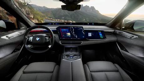 BMW renunță la butoanele fizice de la interior pentru că tinerii ar prefera să vorbească cu mașinile lor