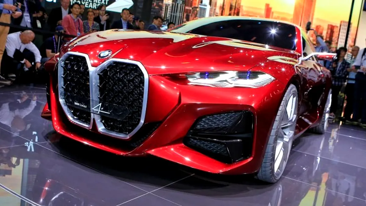 Noua grilă gigantică BMW a fost văzută pe un nou model. Foto spion din fabrică