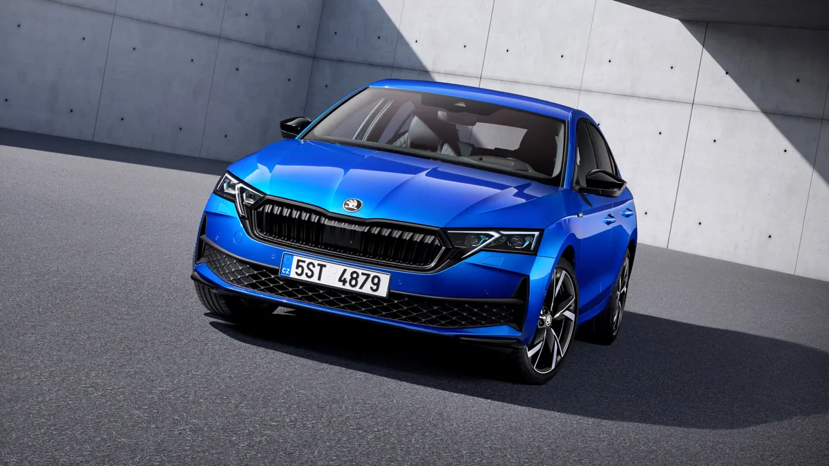 Noua Skoda Octavia debutează oficial cu noi tehnologii și actualizări de ordin estetic