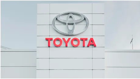 Toyota, dată în judecată după ce un șofer a descoperit că mașina sa îl urmărea. SUV-ul, popular și în România