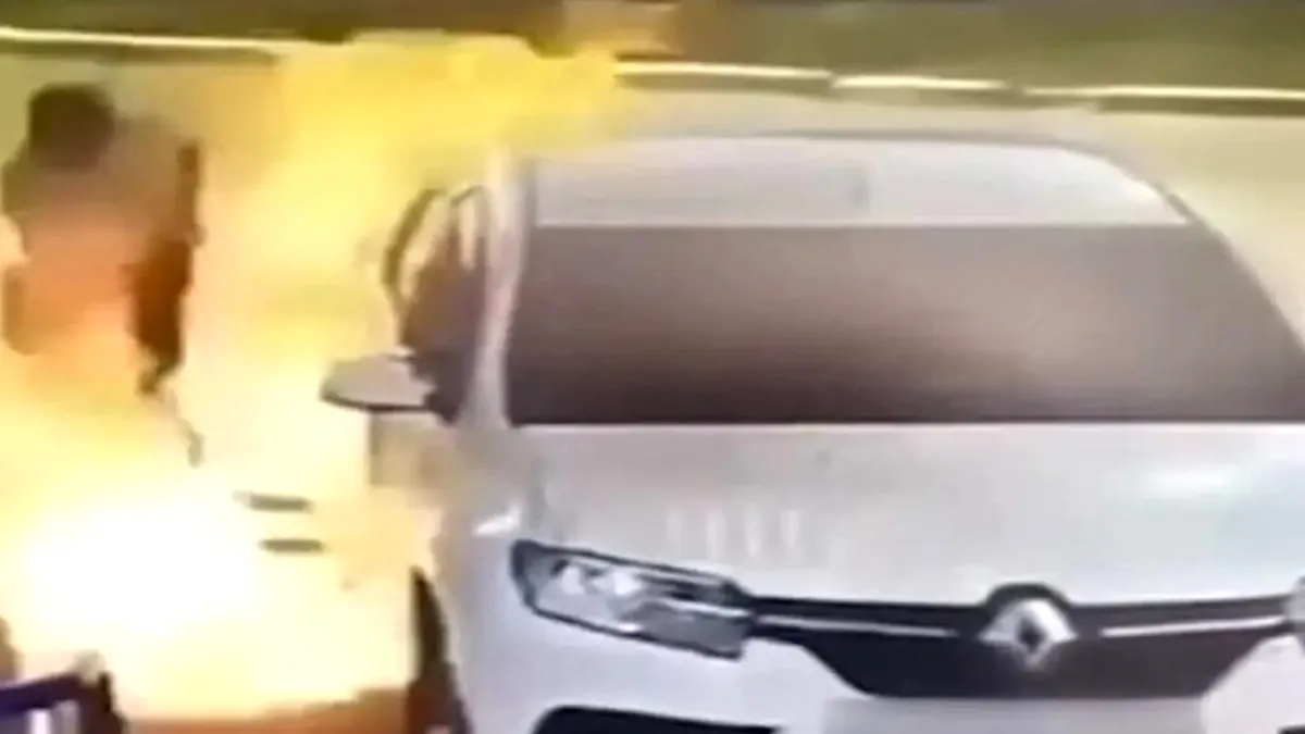 VIDEO: Un șofer rus a provocat un incendiu într-o benzinărie. De la ce a pornit totul?