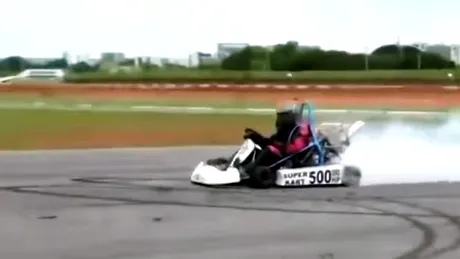 Un kart cu 500 de cai-putere este nebunie pură. Cineva, desigur, l-a materializat