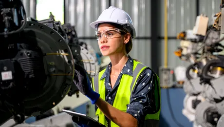 EXCLUSIV Inginerii auto au acum soarta programatorilor în România: sunt concediați. Salvarea pentru ei vine din industria de apărare