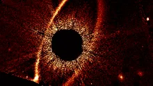 VIDEO Astronomii au descifrat misterul centurii de praf din jurul stelei Fomalhaut / Coliziuni cosmice au dus la formarea „Ochiului lui Sauron”